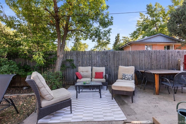 view of patio featuring an outdoor hangout area