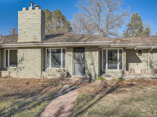 view of front of property