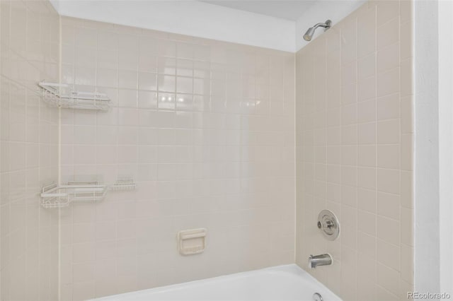 20 S Boulder Cir Unit 2109, Boulder, CO 80303 - full bath featuring shower / bathtub combination