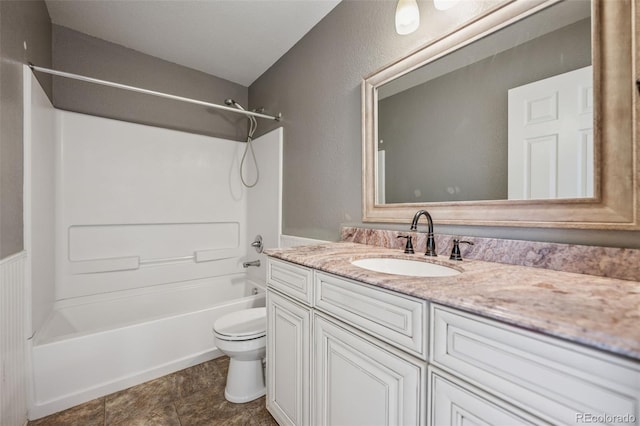 13135 Devils Thumb Pl, Peyton, CO 80831 - full bath featuring toilet, vanity, and shower / washtub combination