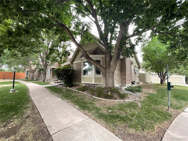 view of front of house with a front lawn