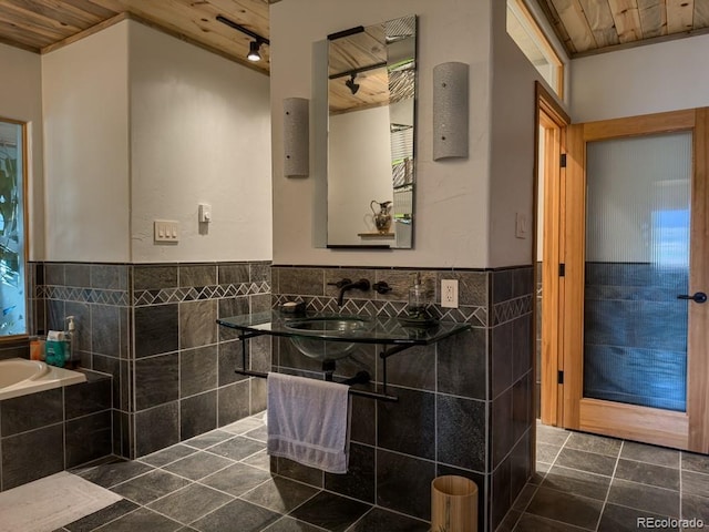 1071 Black Canyon Rd, Crawford, CO 81415