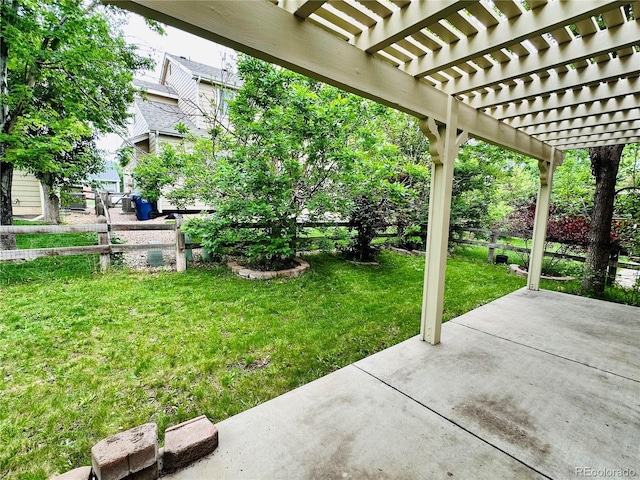 6102 S Yampa St, Aurora, CO 80016 - view of yard with a pergola and a patio