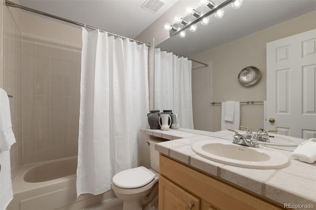 5649 W 109th Cir, Westminster, CO 80020 - full bath featuring vanity and shower / bath combo with shower curtain