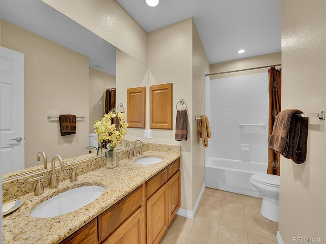 848 Huntington Pl, Highlands Ranch, CO 80126 - bathroom featuring double vanity, tile patterned floors, toilet, shower / bath combination with curtain, and baseboards