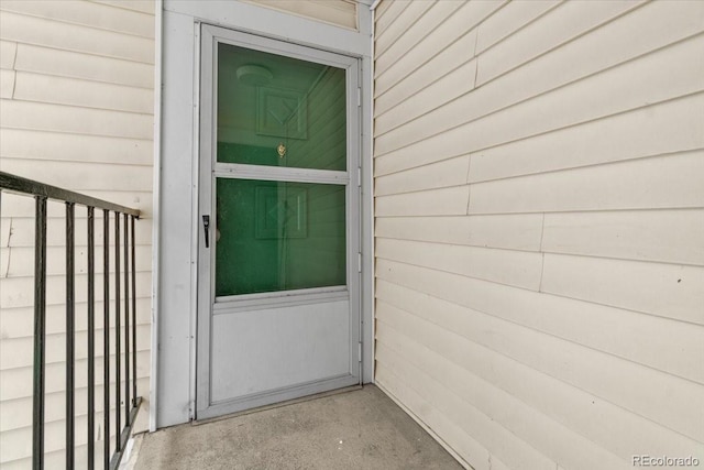 view of entrance to property