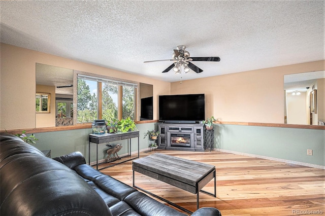 876 S Buchanan St, Aurora, CO 80018 - photo 6