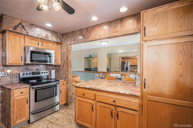 876 S Buchanan St, Aurora, CO 80018 - photo 10