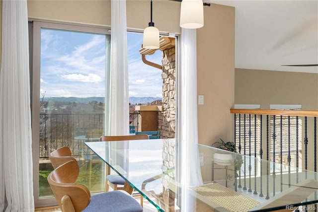 9228 Sori Ln, Highlands Ranch, CO 80126 - dining area featuring a mountain view