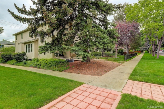490 Jackson St, Denver, CO 80206 - view of front of home featuring stucco siding
