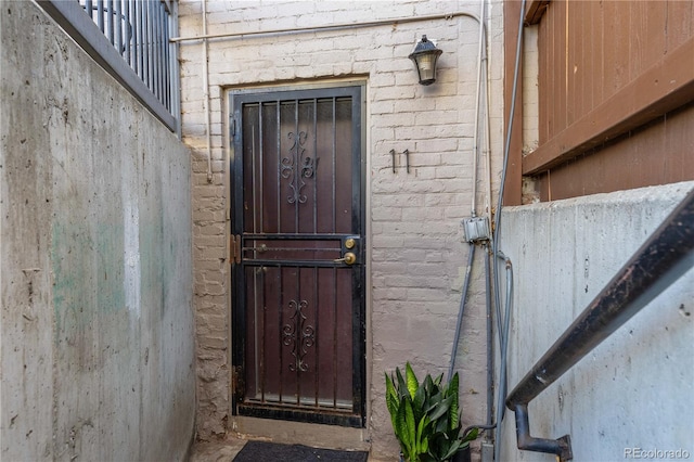 view of property entrance