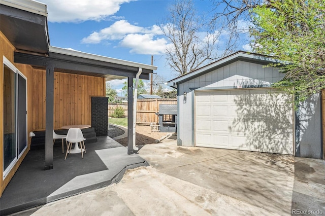 6170 Estes Ct, Arvada, CO 80004 - garage with fence