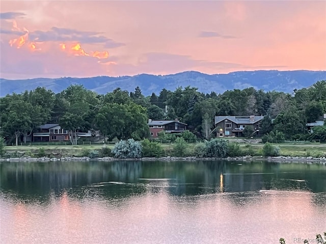 water view with a mountain view