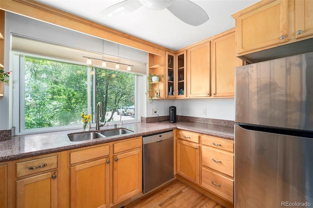 3982 Arbol Ct, Boulder, CO 80301 - kitchen with stainless steel appliances, glass insert cabinets, a ceiling fan, light wood-style flooring, and dark countertops