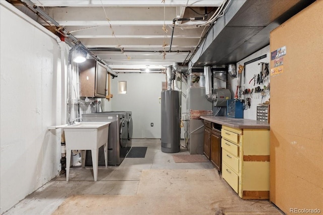 3765 E Easter Dr, Centennial, CO 80122 - unfinished below grade area featuring washing machine and dryer and gas water heater