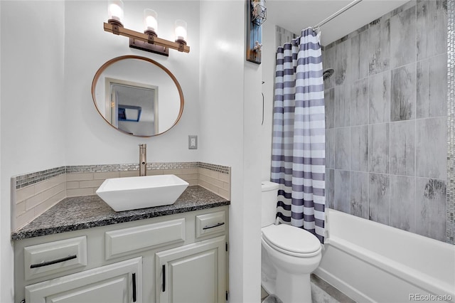 full bathroom with toilet, vanity, shower / bathtub combination with curtain, and backsplash