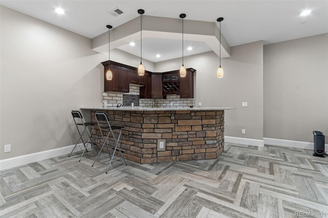29303 E 165th Ave, Brighton, CO 80603 - indoor wet bar with backsplash, pendant lighting, and recessed lighting