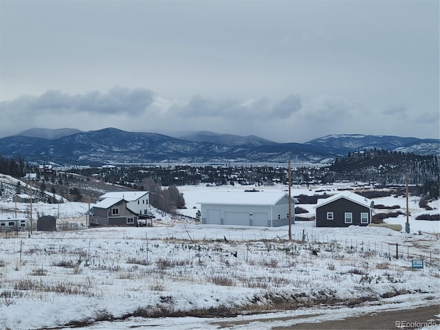 property view of mountains