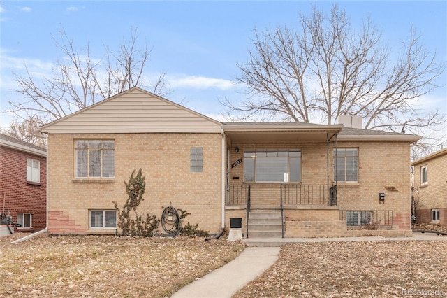 view of front facade featuring covered porch