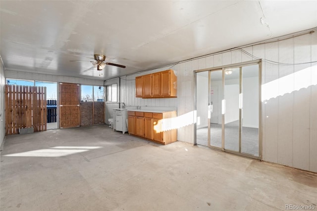 kitchen with ceiling fan