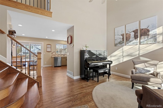 living area featuring hardwood / wood-style flooring