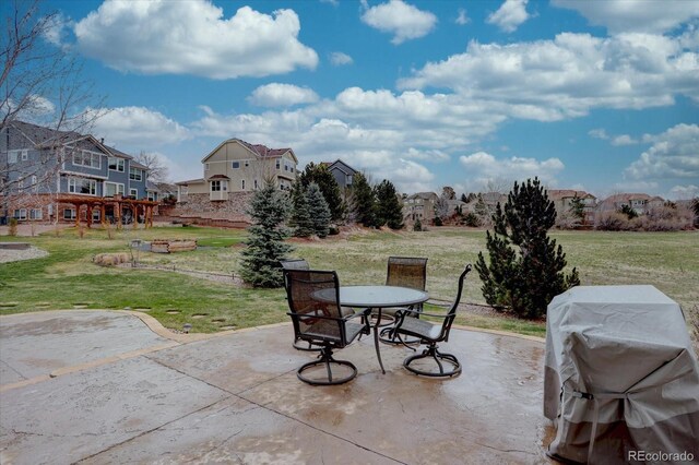 view of patio featuring outdoor dining space