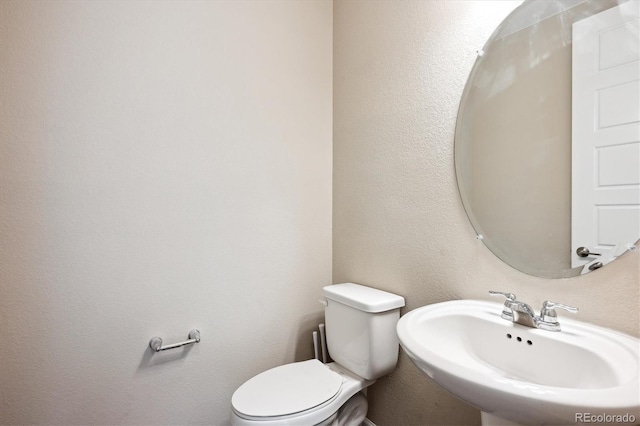 10557 Eby Cir, Lone Tree, CO 80124 - bathroom featuring a sink and toilet