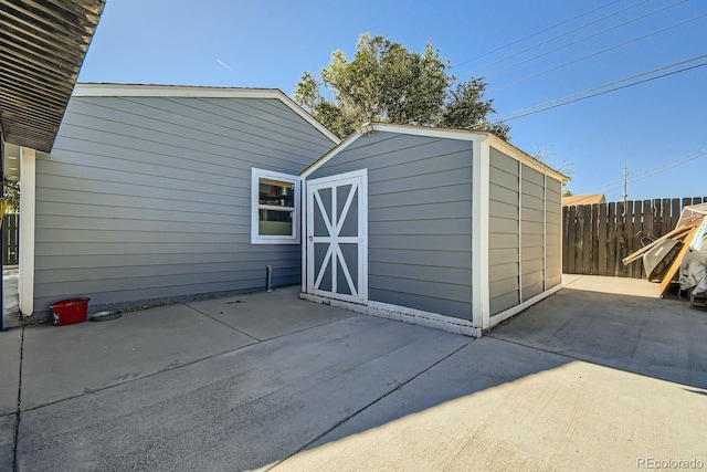 view of outbuilding