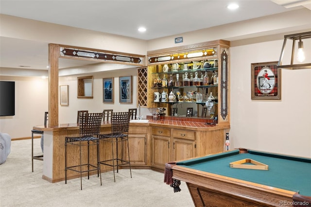 game room with billiards, baseboards, recessed lighting, light carpet, and indoor bar