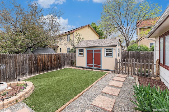 6235 W Floyd Ave, Denver, CO 80227 - view of yard