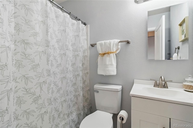 5425 W 115th Pl, Westminster, CO 80020 - full bathroom with vanity, toilet, and a shower with shower curtain