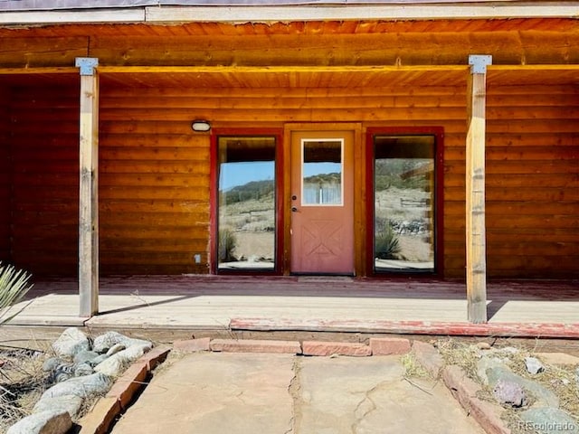 view of doorway to property