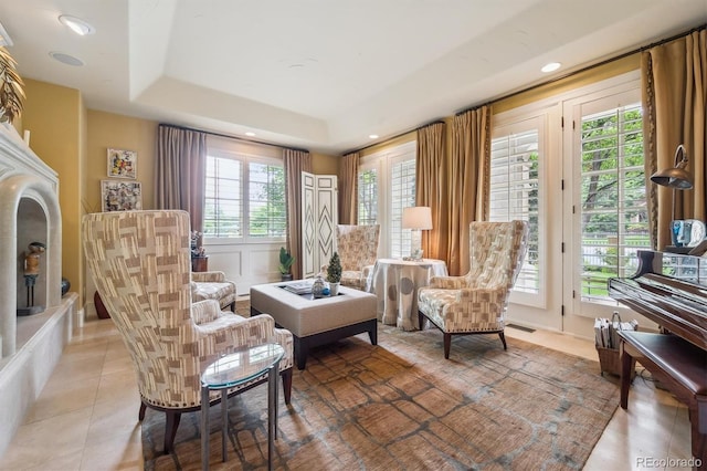 5335 E 2nd Ave, Denver, CO 80220 - living area featuring recessed lighting and a tray ceiling
