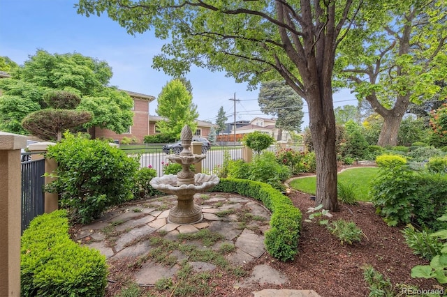 5335 E 2nd Ave, Denver, CO 80220 - view of yard