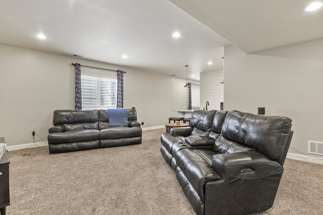 21376 E Union Pl, Aurora, CO 80015 - carpeted living area featuring recessed lighting and baseboards