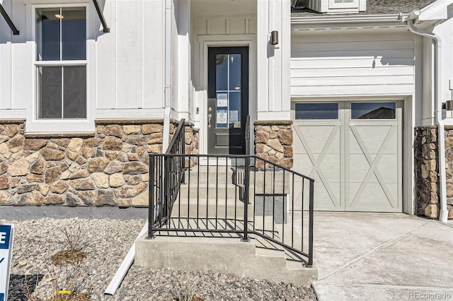 entrance to property with a garage