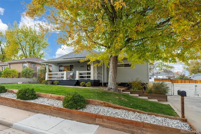 view of front of home featuring covered porch