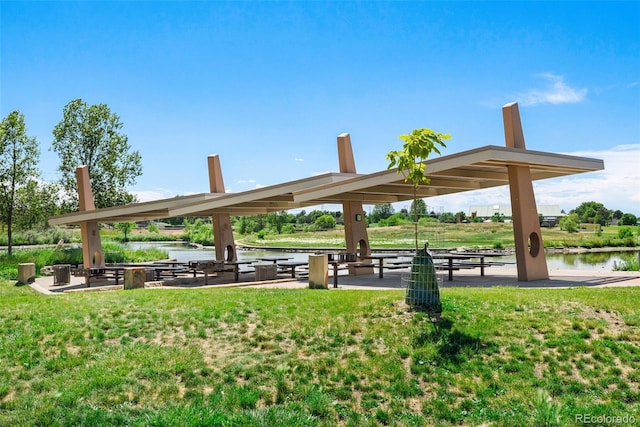 12573 E Pacific Cir Unit C, Aurora, CO 80014 - view of home's community with a yard and a water view