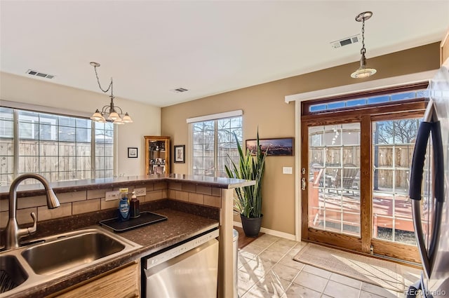 1359 Carlyle Park Cir, Highlands Ranch, CO 80129 - photo 13