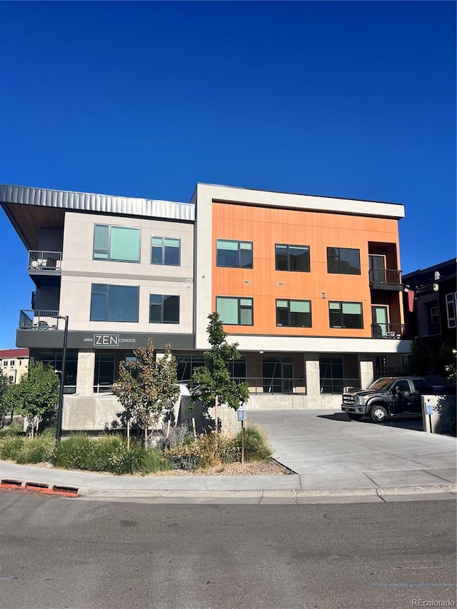 view of building exterior