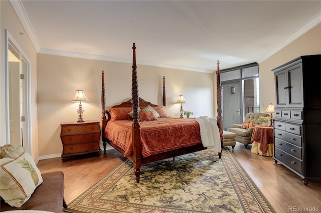8100 E Union Ave Unit 1502, Denver, CO 80237 - bedroom with light wood-style flooring, ornamental molding, and baseboards