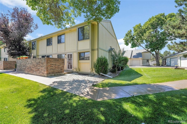 10143 Quivas St, Thornton, CO 80260 - view of front of home