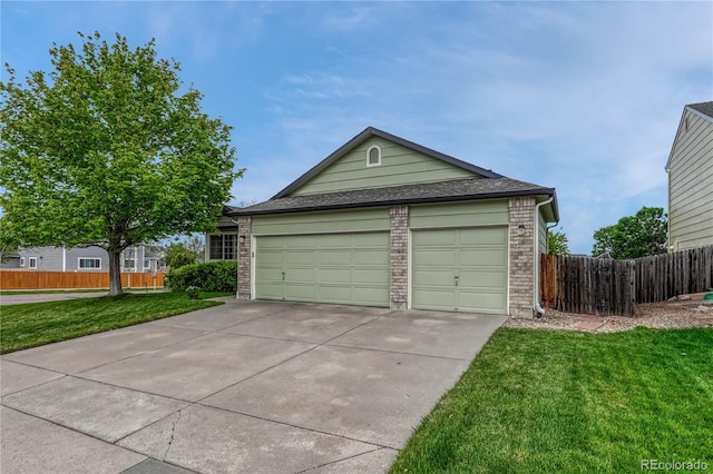 5350 S Quail Way, Littleton, CO 80127 - garage with concrete driveway