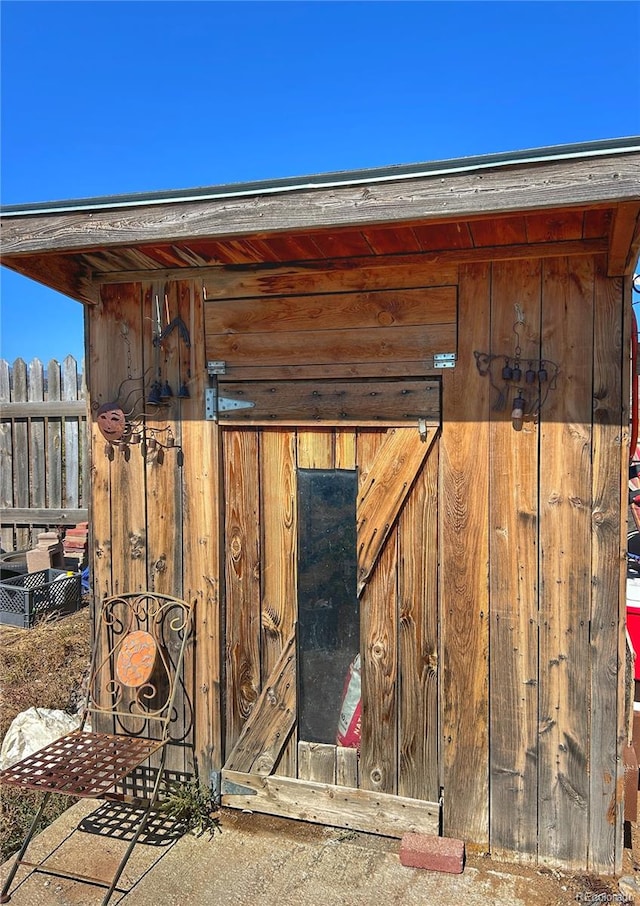 view of outbuilding