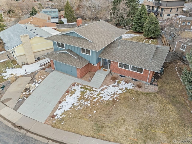 birds eye view of property featuring a residential view