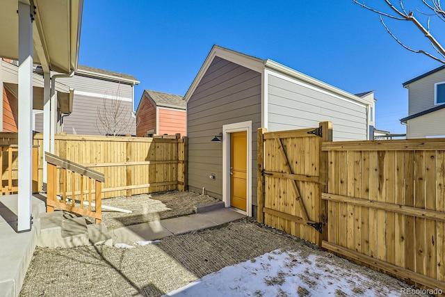 view of outbuilding