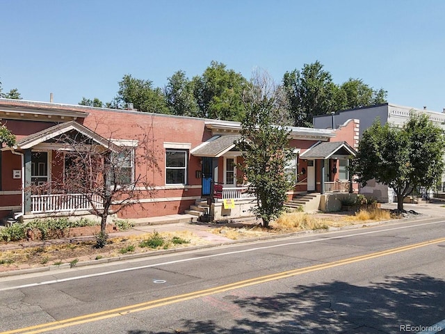 view of front of house