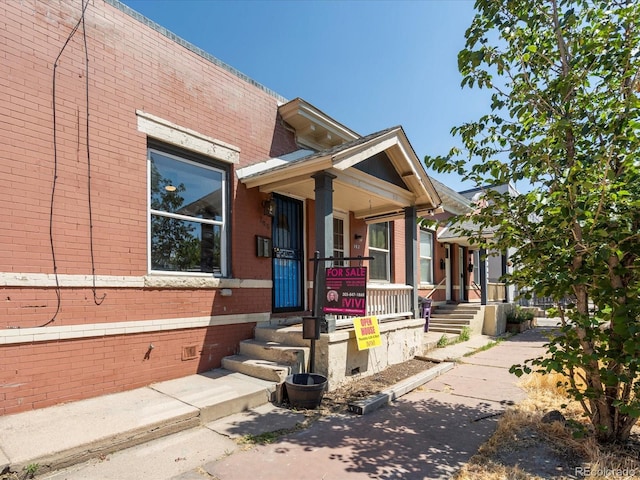 view of front of house with covered porch