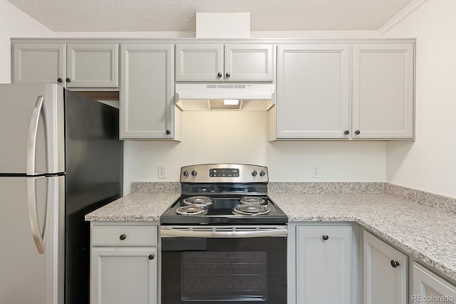 2880 S Locust St Unit 109S, Denver, CO 80222 - kitchen with stainless steel appliances and under cabinet range hood