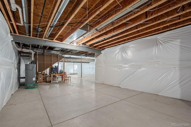 827 Sundance Ln, Erie, CO 80516 - unfinished below grade area featuring water heater